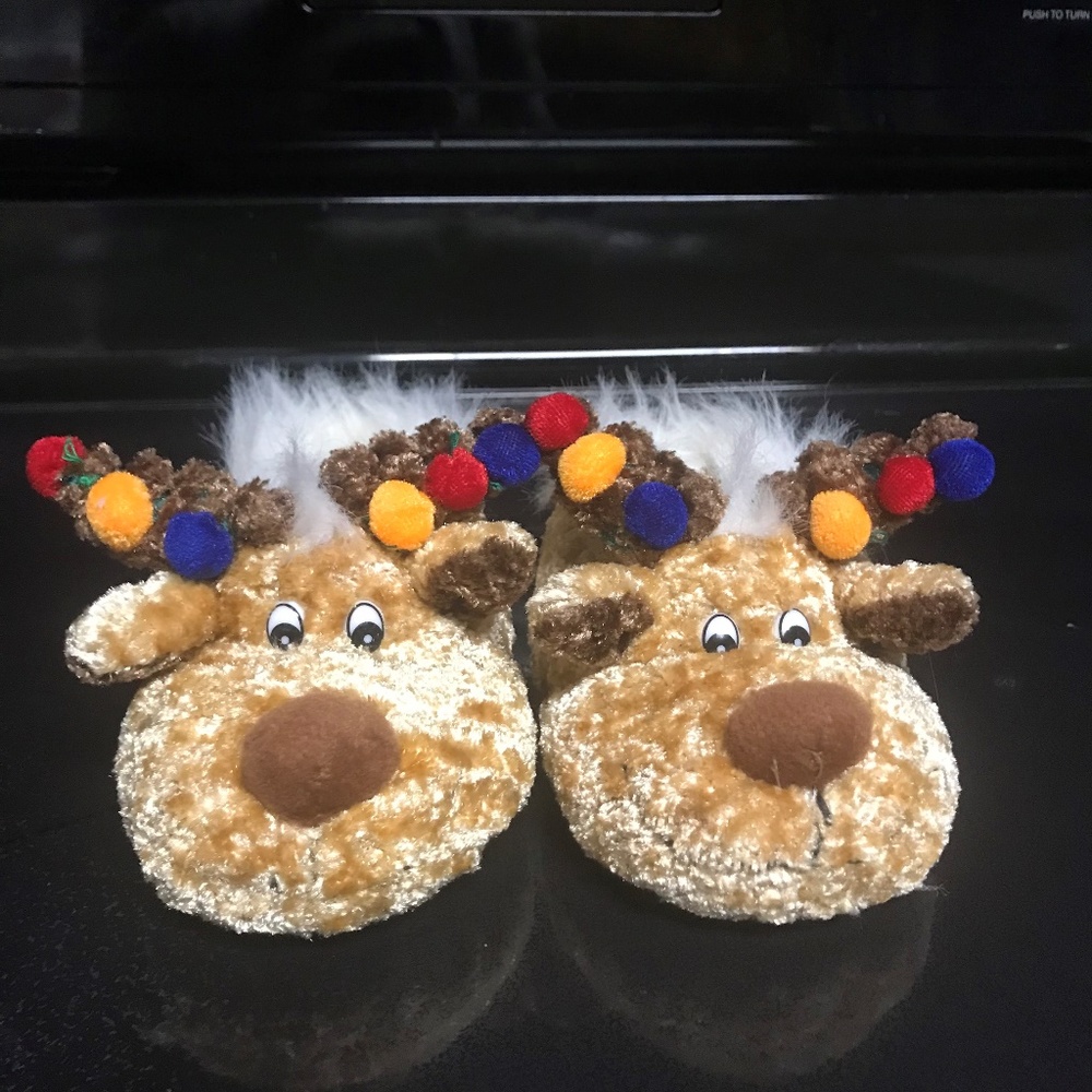 Santa's Best Reindeer slippers S/M
